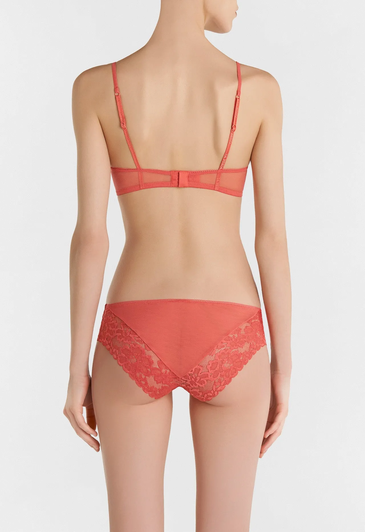 Coral Push up Bra in Stretch Tulle and Leavers Lace