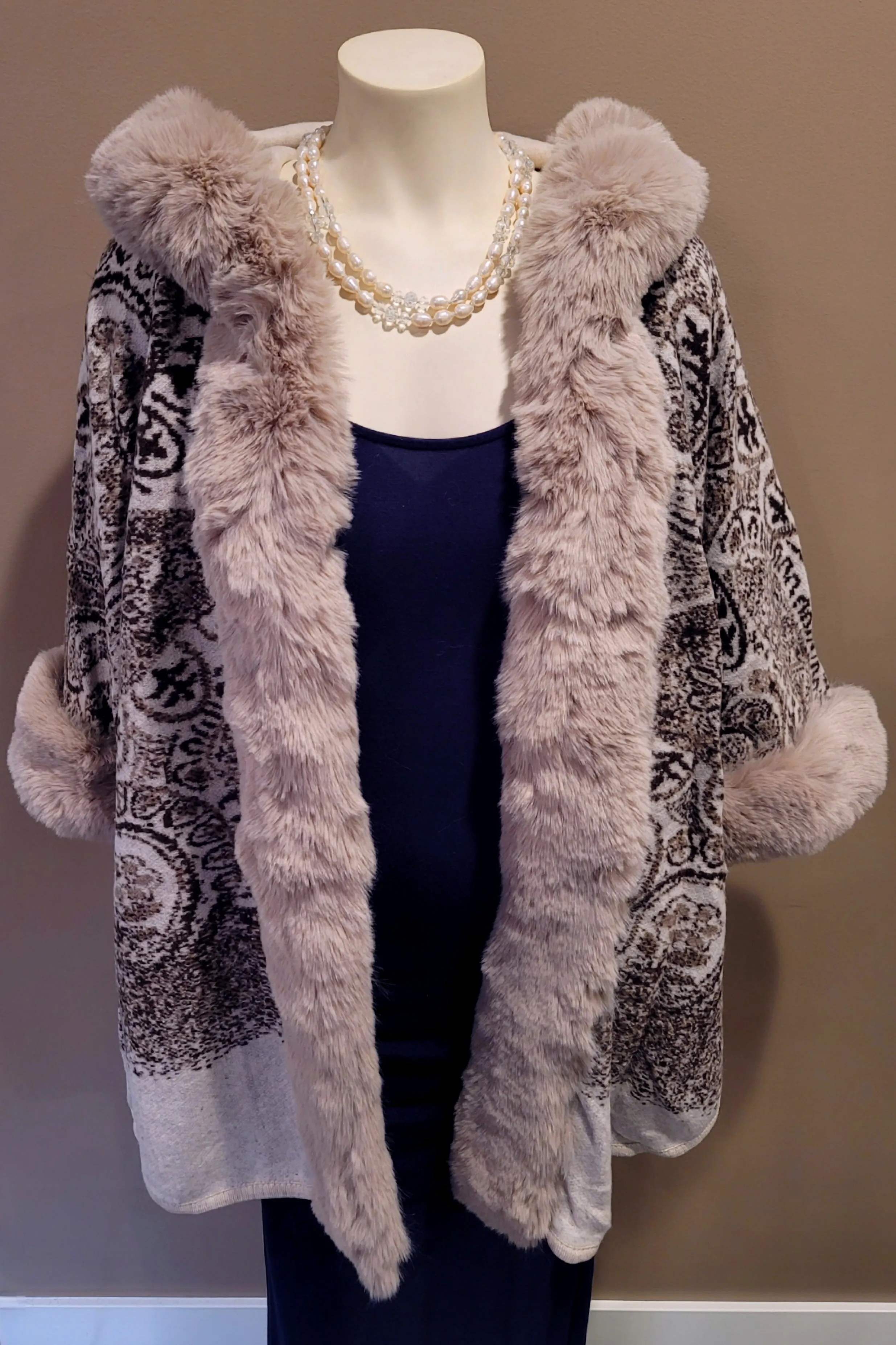 Faux Fur Trim Caplet Cream