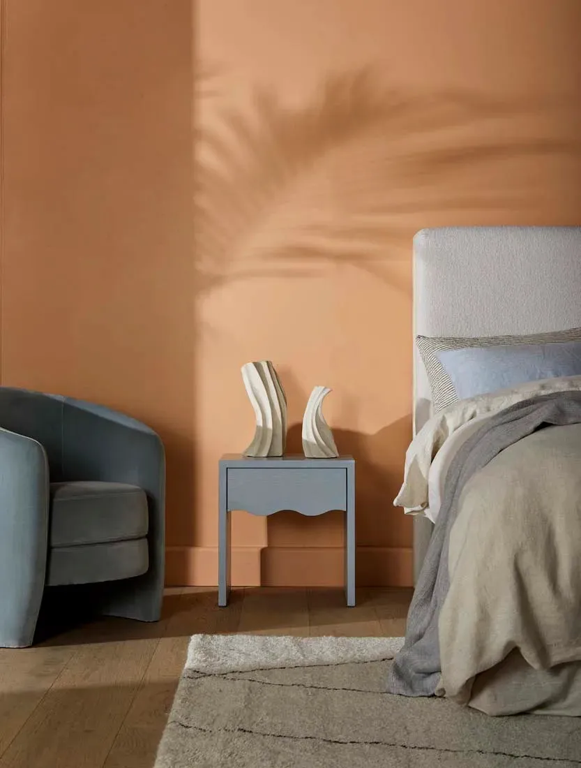 GlobeWest | Artie Wave Bedside Table