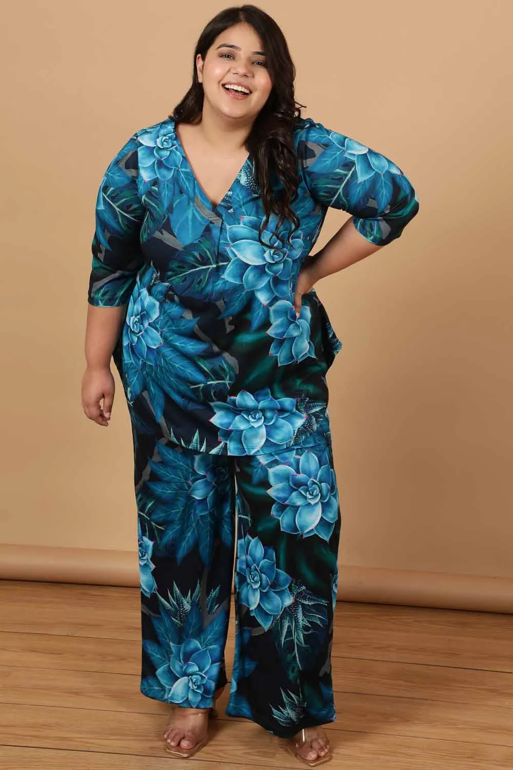 Plus Size Black Deepwater Printed Centre Pleat Top