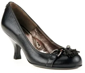 SOFFT Women's •Vanessa• Tasseled Kitten Hell Pump 8.5M Black Leather